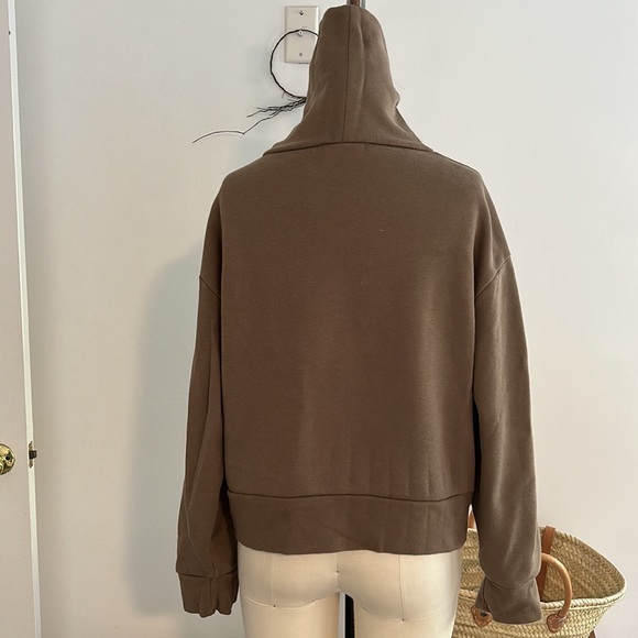 Large turtleneck sweatshirt - Picture 4 of 4